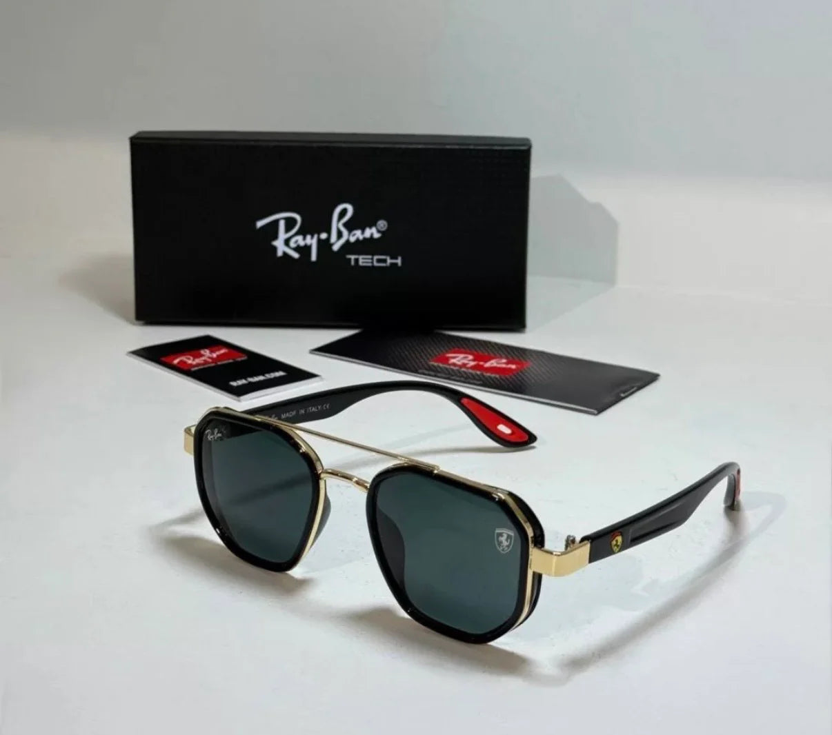 Ray.Ban-Ferrari